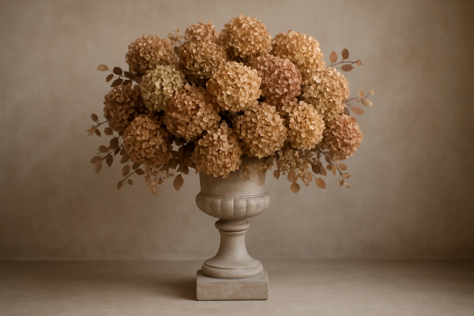 Best dried hydrangea arrangements for large venues and statement moments - dried hydrangea flower arrangements guide
